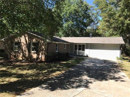 2329 Emerald Castle Dr, Decatur, GA 30035