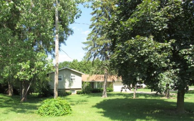 4124 Beecher Rd, Flint, MI 48532