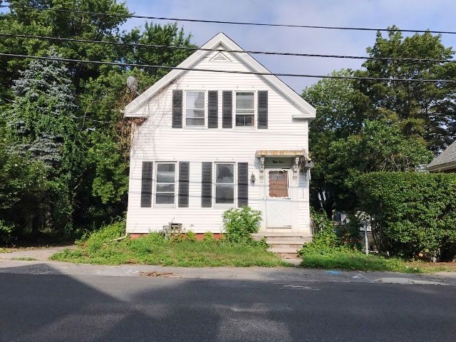 54 Laurel Ave, Haverhill, MA 01835