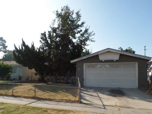 4961 Manomet St, San Diego, CA 92113