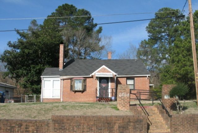 2504 Dakota St, Durham, NC 27707