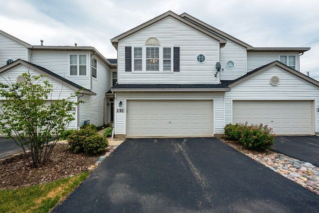 181 Key Largo Dr, Romeoville, IL 60446