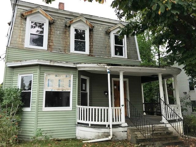 254 Pleasant St, Gardner, MA 01440