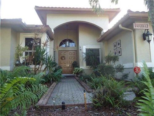 18220 NW 16th St, Hollywood, FL 33029