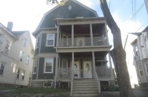 184 Washington Ave #2, Providence, RI 02905