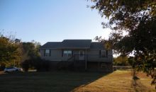 1469 Woods Ridge Rd Dandridge, TN 37725