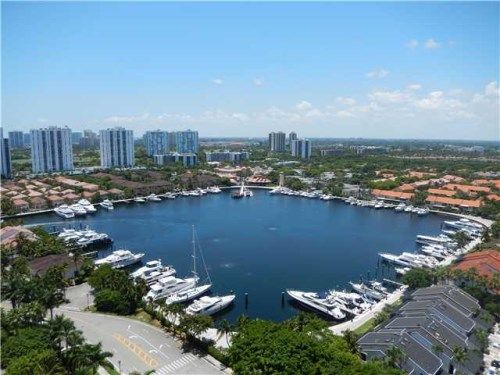 21205 YACHT CLUB DR # 2505, Miami, FL 33180