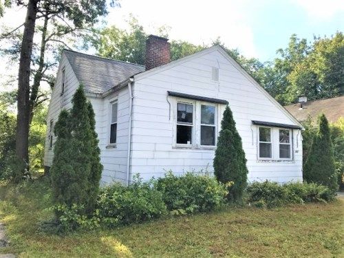 267 Jasper Street, Springfield, MA 01109