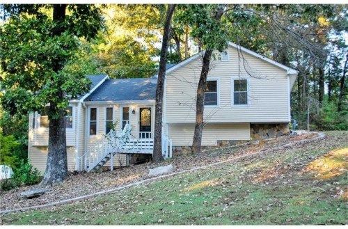 134 Lovingood Dr, Woodstock, GA 30189