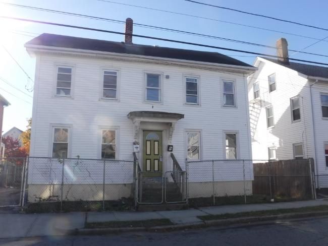96 Whittier Ave, Providence, RI 02909