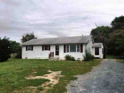 8970 Canterbury Rd, Felton, DE 19943