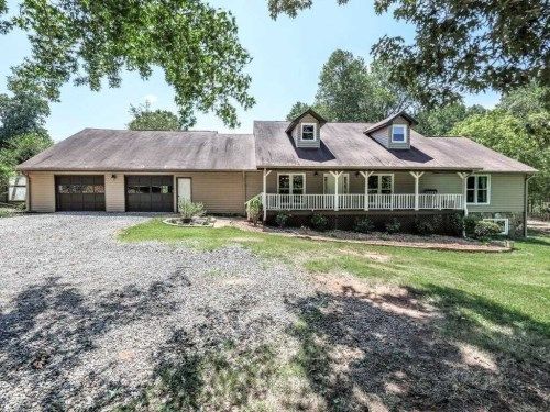 950 Old Magnolia Trl, Canton, GA 30115