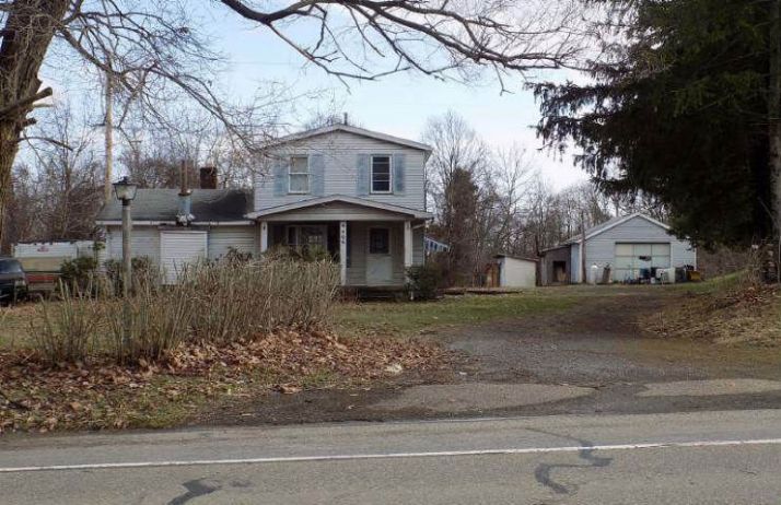 466 Chicora Rd, Butler, PA 16001