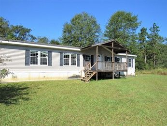 79 Magnolia Dr, Picayune, MS 39466