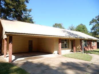 112 Crimson Ln, Brandon, MS 39042