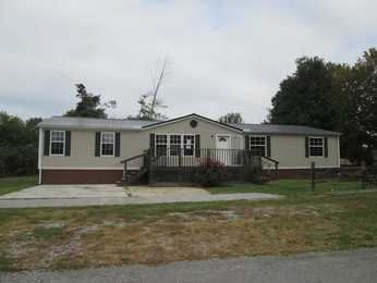 814 Edwards St, Madisonville, TN 37354