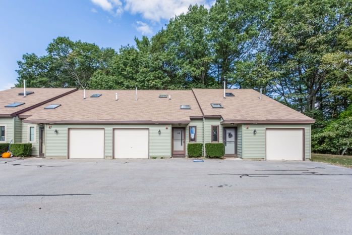 118 Tideview Dr, Dover, NH 03820