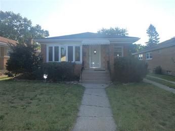 15727 South Ingleside Ave, Dolton, IL 60419