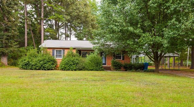 474 N Main St, Staley, NC 27355