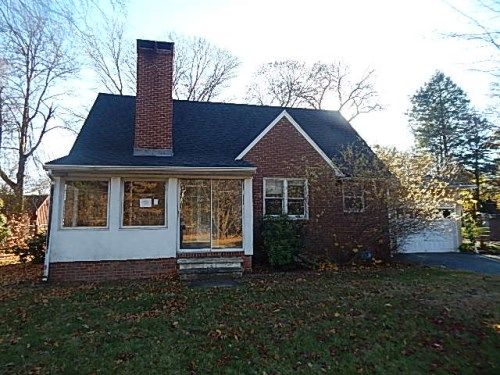 186 Spring Street, Windsor Locks, CT 06096