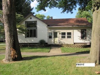 281 W Walnut St, Kankakee, IL 60901