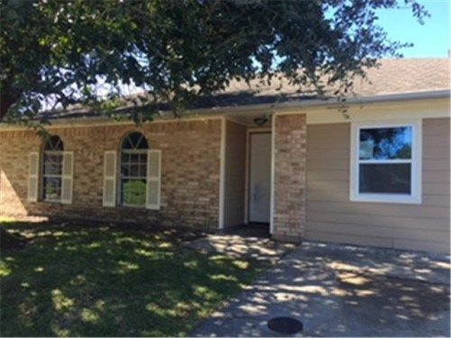 2913 Sherwood Dr, La Place, LA 70068