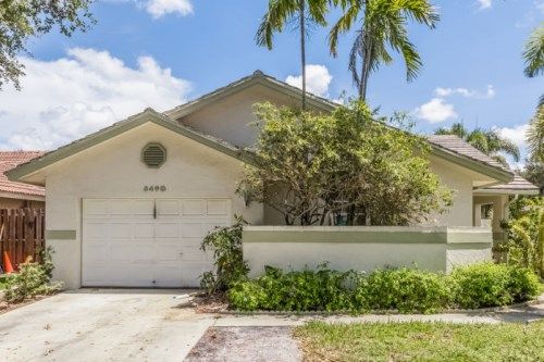 6490 SW 13TH ST, Fort Lauderdale, FL 33317