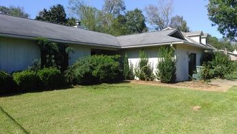 304 Melbourne Dr, Enterprise, AL 36330