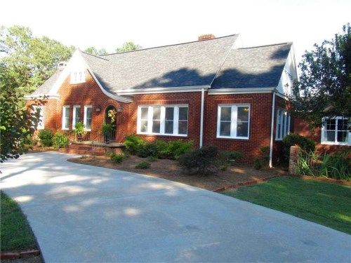 8752 Jefferson Rd, Commerce, GA 30529