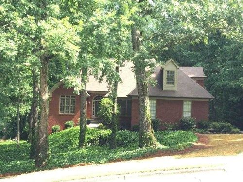 565 Shirerokes Ct, Roswell, GA 30075