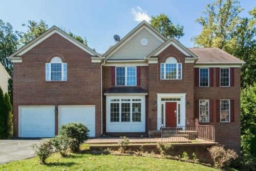 3902 Cook St, Alexandria, VA 22311