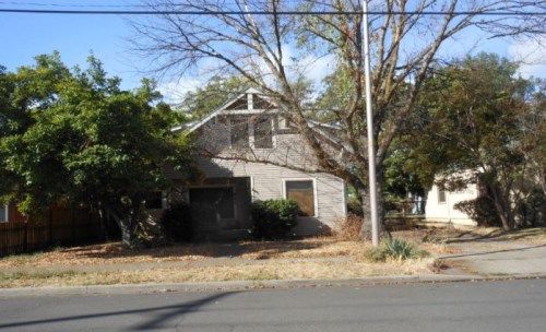 641 Pine St, Medford, OR 97501