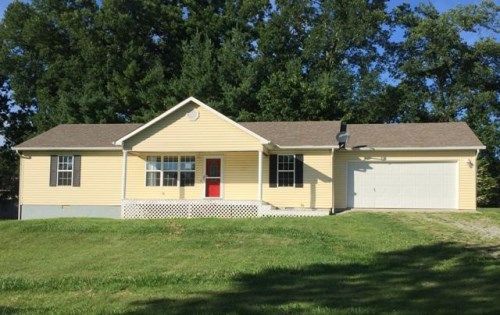 160 Scenic Dr, Sparta, TN 38583