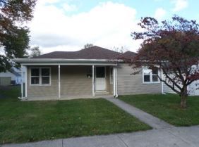 21 W I St, Carlisle, PA 17013