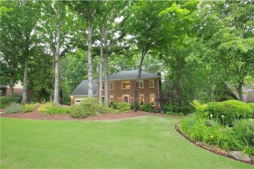4326 N Smoke Ridge Court Ne, Roswell, GA 30075