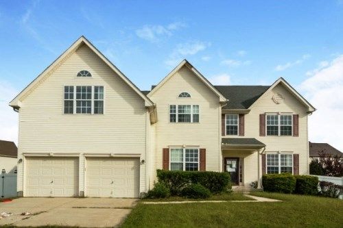 717 Renaissance Dr, Williamstown, NJ 08094