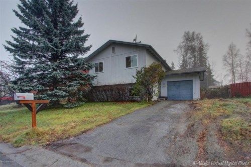 8541 Rosalind Street, Anchorage, AK 99507