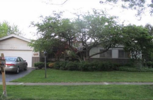 1733 Ellendale Dr, Northbrook, IL 60062