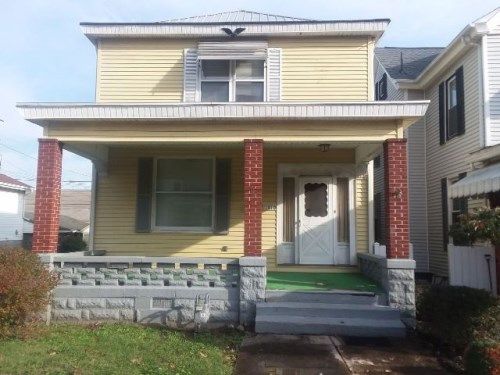 1010 Indiana St, Martins Ferry, OH 43935