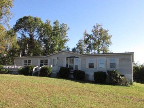 8889 Newtown Rd, Saint Stephens Church, VA 23148