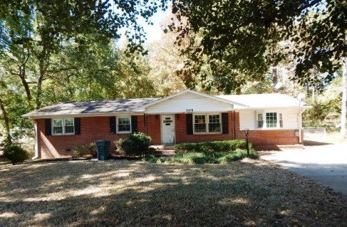 305 Chandler Rd, Durham, NC 27703