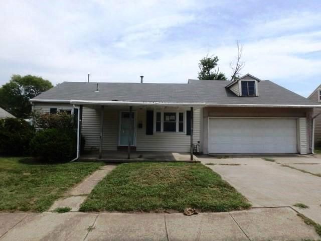 232 W Circle Dr, Dayton, OH 45449