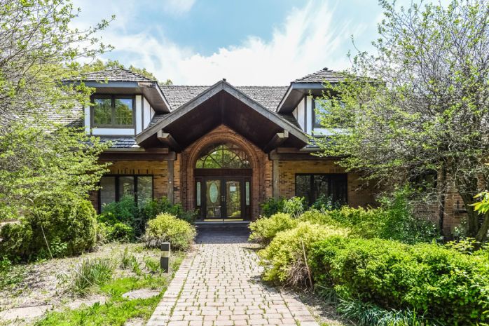 24 Romiga Ln, Palos Park, IL 60464