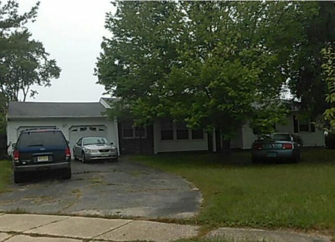 113 Newbury Rd, Howell, NJ 07731