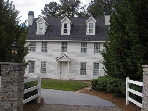 3027 Clearbrook Dr, Marietta, GA 30068