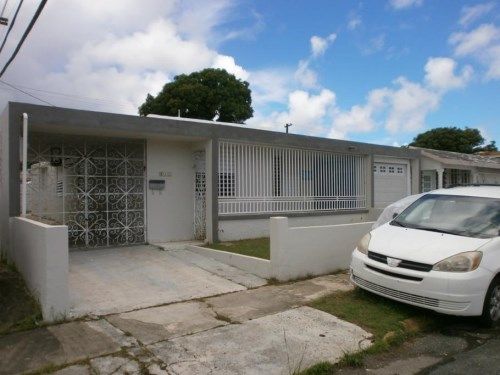 970 Josefina Gil De 02, Carolina, PR 00985