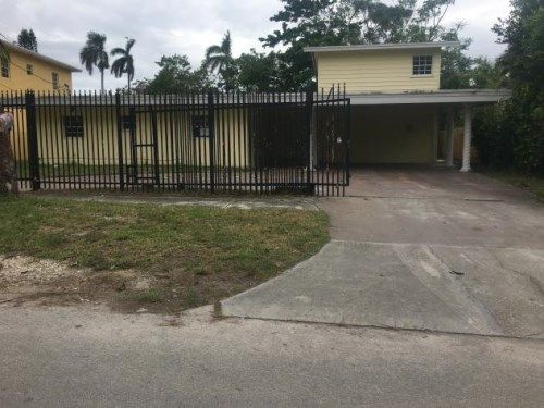 161 NW 85 St, Miami, FL 33150