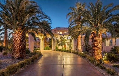 7432 Doe Avenue, Las Vegas, NV 89117
