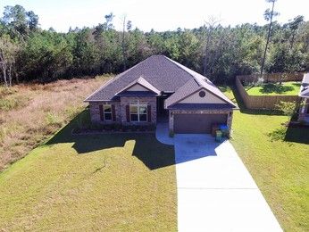 13008 Franklin Ct, Biloxi, MS 39532