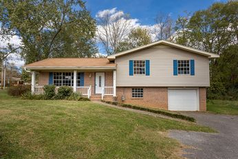 3130 NW Georgetown Dr, Cleveland, TN 37312